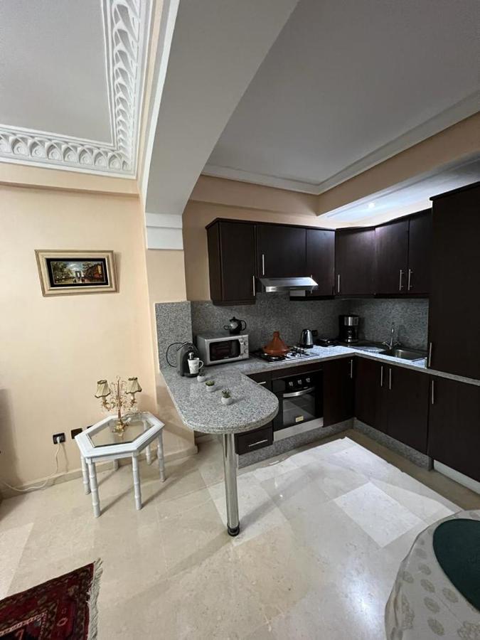 مراكش Luxury Apartment 3 In The Heart Of Gueliz, Wifi, Pool المظهر الخارجي الصورة